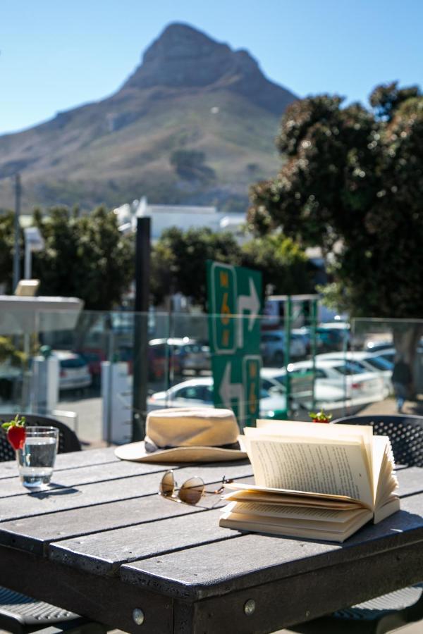 Beach Views -Camps Bay Village Cape Town Exterior photo