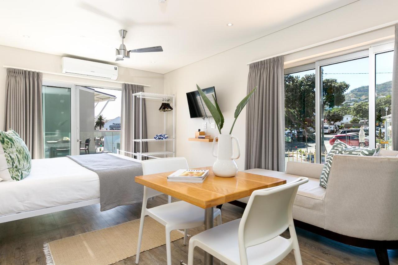 Beach Views -Camps Bay Village Cape Town Exterior photo